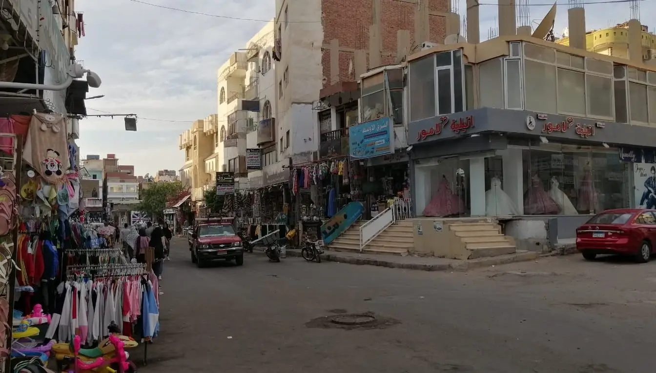 Buildings in Hurghada's old town — a general view of the Red Sea Governorate city, not of any specific site named in the warning.