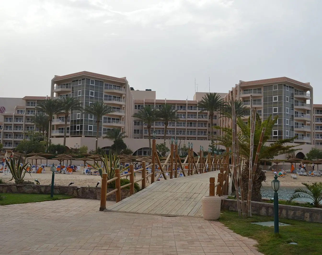 A hotel building and grounds beside the sea in Hurghada.