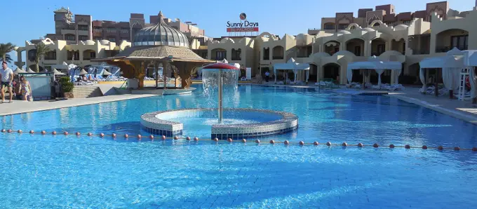 Sunny days, Hurghada