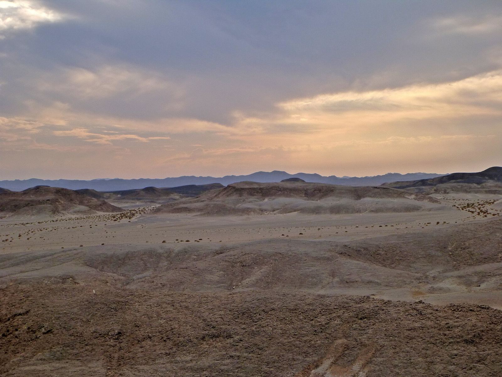 Desert landscape in Egypt's Red Sea Governorate